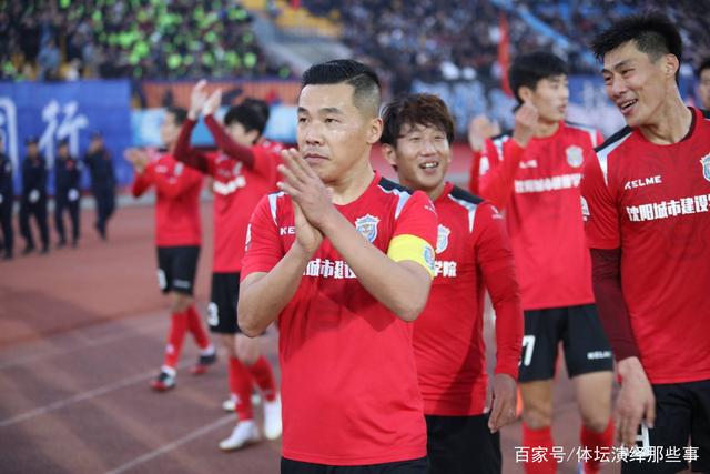 怀特三双绿军大胜活塞6连胜 骑士险胜步行者